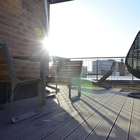 Roof Terrace Old Town Apartments With Private Parking กดัญสก์ ภายนอก รูปภาพ