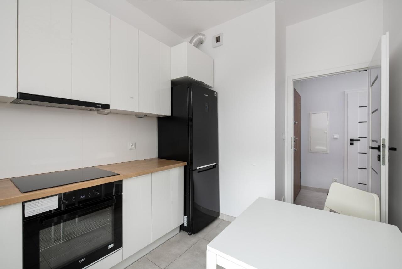 Roof Terrace Old Town Apartments With Private Parking กดัญสก์ ภายนอก รูปภาพ