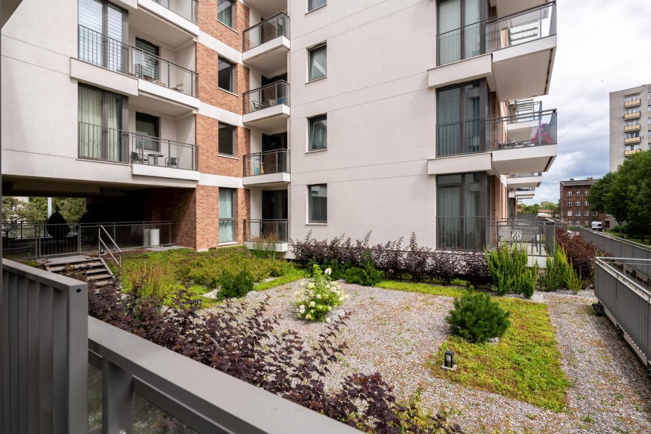 Roof Terrace Old Town Apartments With Private Parking กดัญสก์ ภายนอก รูปภาพ