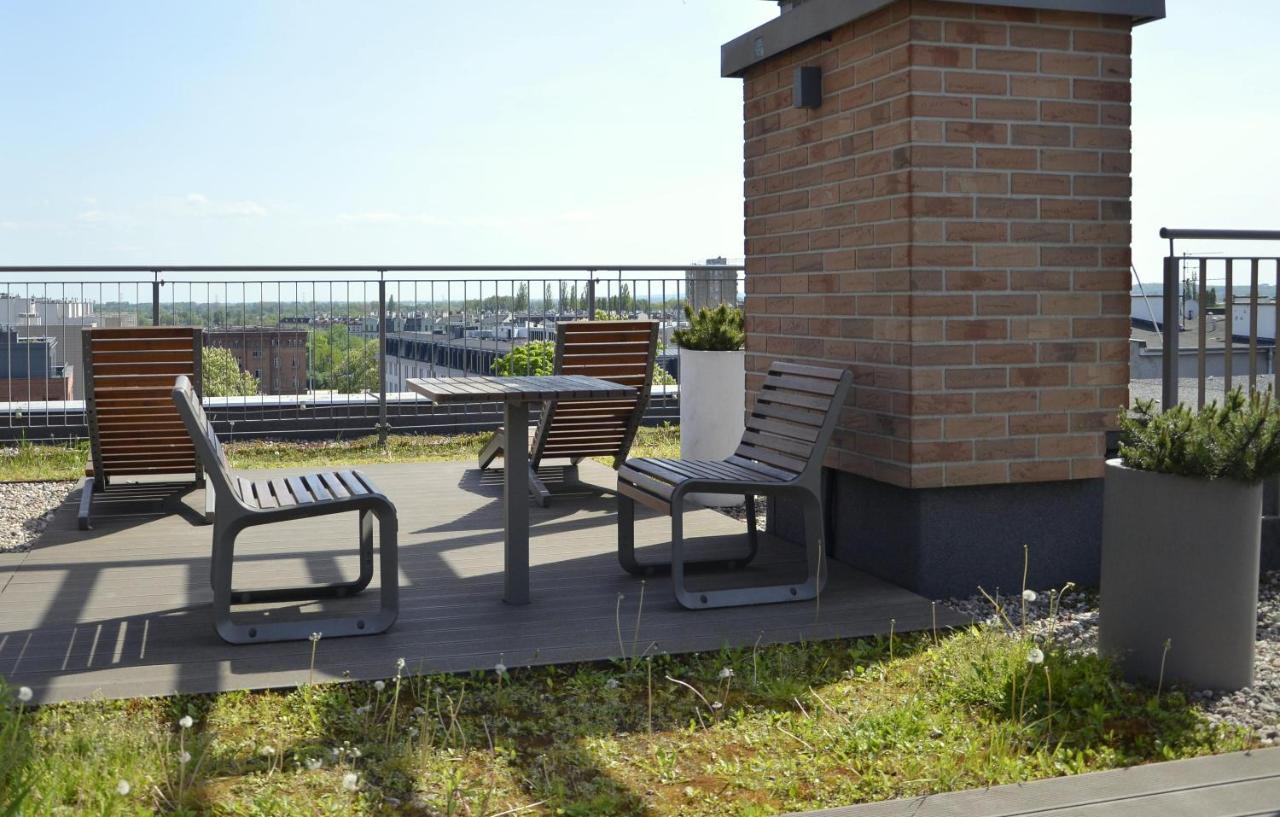 Roof Terrace Old Town Apartments With Private Parking กดัญสก์ ภายนอก รูปภาพ